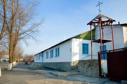 Храм свт. Василия Великого в Стожковском
