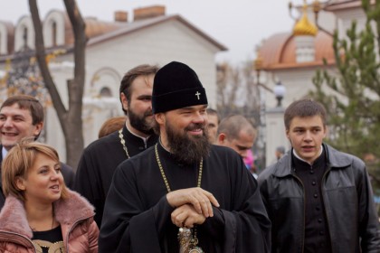 Архиепископ Горловский и Славянский Митрофан