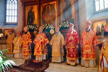 Антипасха в Святогорской Лавре