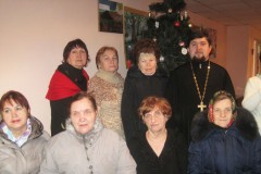Встречи священника с пенсионерами в Шахтёрске