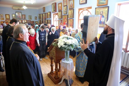 Архиерейское богослужение в Казанском храме г. Юнокоммунаровск