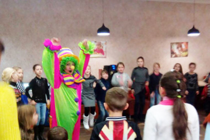 День именинника отметили в воскресной школе Троицкого храма города Доброполье