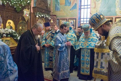 Храм Рождества Христова в Донецке