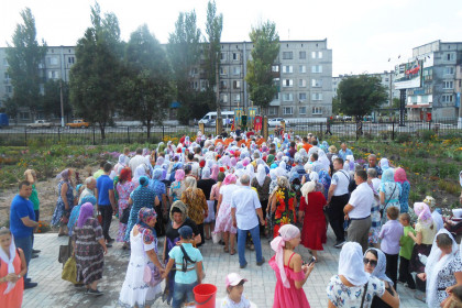 Крестный ход в День Крещения Руси в Доброполье