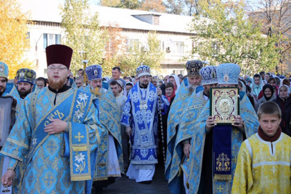 Престольный праздник Покровского храма Доброполья