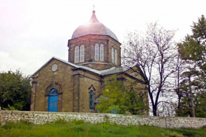 Храм св. вмч. Димитрия Солунского в Верхнеторецком Донецкой епархии