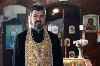 Священник Александр Коваленко
