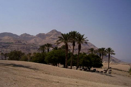 Граница Иордании с Израилем. Вид на гряду гор