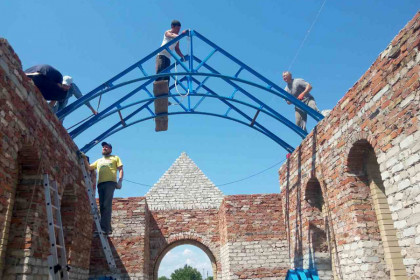 Строительство Почаевского храма в Краматорске