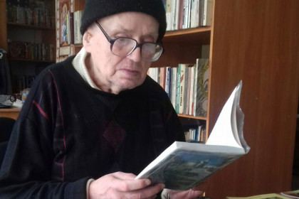 Православная библиотека в доме-интернате для престарелых