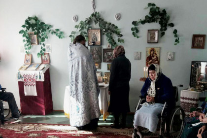 Молебен в доме престарелых г. Белицкое