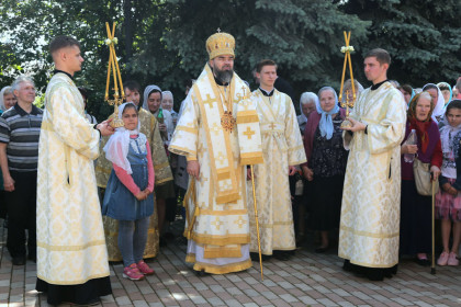 Престольный праздник Николаевского архиерейского собора Горловки