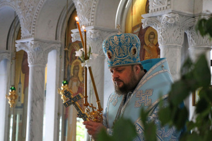 Торжества в честь образа "Непроходимая Врата" в Сергиевском монастыре