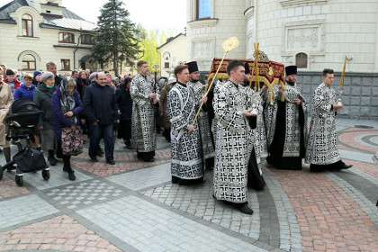 Чин погребения Плащаницы