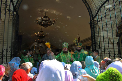 Престольный праздник Сергиевского женского монастыря