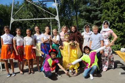Благотворительная ярмарка прошла в Шахтёрске