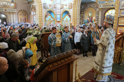 Престольный день Покровского собора Енакиево