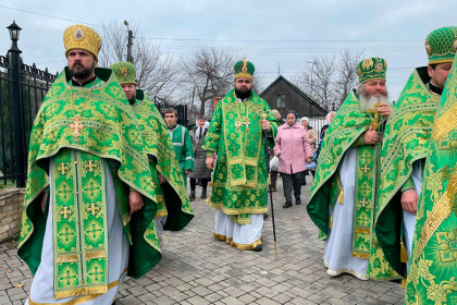 Престольный праздник отметил Иово-Почаевских храм Константиновки