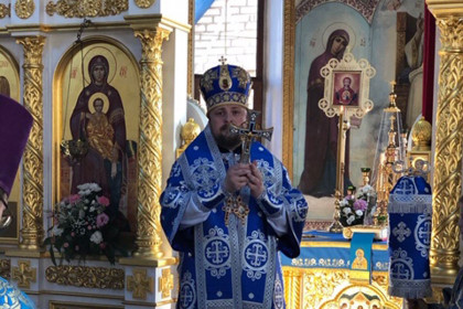 Епископ Спиридон в Николаевском храме Константиновки